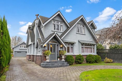 Photo of property in 209 Victoria Avenue, Hokowhitu, Palmerston North, 4410