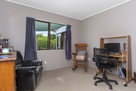 Photo of property in 1 Taupata Street, Paengaroa, Te Puke, 3189