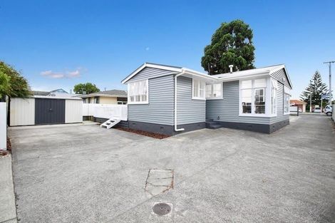 Photo of property in 195 Richardson Road, Mount Albert, Auckland, 1041