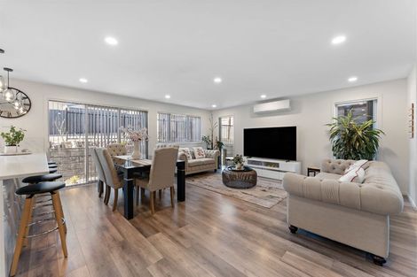 Photo of property in 24 Glendene Avenue, Glendene, Auckland, 0602