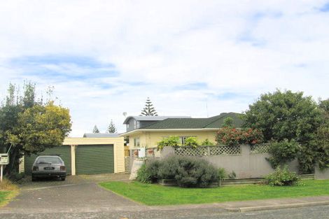 Photo of property in 2 Aberdeen Street, Mount Maunganui, 3116