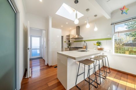 Photo of property in 11 Wai-iti Crescent, Woburn, Lower Hutt, 5010