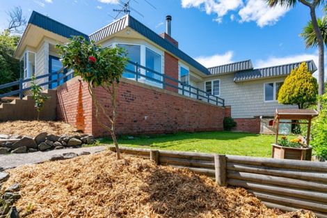 Photo of property in 1 Glengyle Street, Vauxhall, Dunedin, 9013