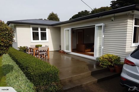 Photo of property in 7 Hillcrest Grove, Hillpark, Auckland, 2102