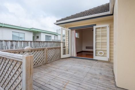 Photo of property in 41 Coates Street, Tawa, Wellington, 5028