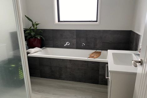 Photo of property in 23 Taioma Close, Papamoa, 3118