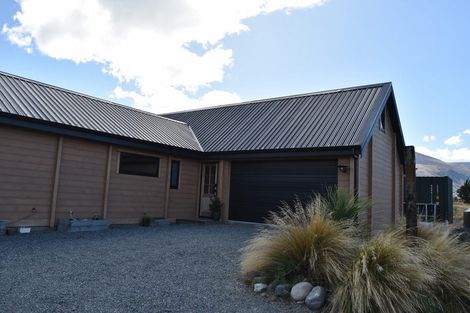 Photo of property in 69 Ohau Drive, Lake Ohau, Twizel, 9412