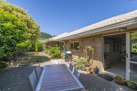 Photo of property in 66 Awatea Avenue, Paraparaumu, 5032