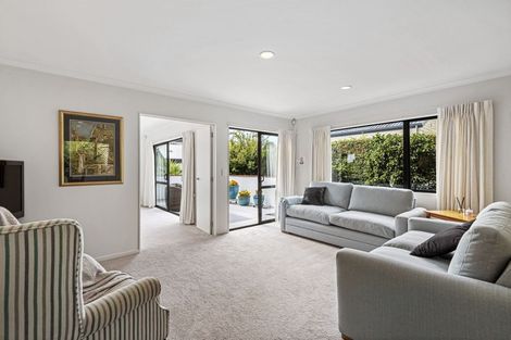 Photo of property in 2/29 Stanley Avenue, Milford, Auckland, 0620