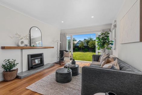 Photo of property in 43 West Street, Greytown, 5712