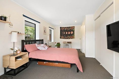 Photo of property in 86 Ladies Mile, Manly, Whangaparaoa, 0930