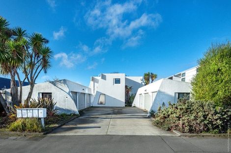 Photo of property in 2/88 Antigua Street, Addington, Christchurch, 8024