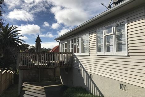 Photo of property in 25 Meadowbank Road, Meadowbank, Auckland, 1072