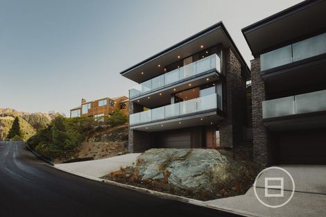 Photo of property in 7b Wakatipu Heights, Queenstown, 9300