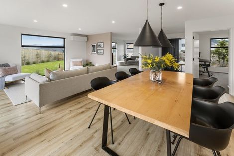 Photo of property in 48 Katania Heights, Brightwater, 7022