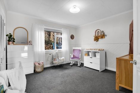 Photo of property in 1a Squire Place, Blagdon, New Plymouth, 4310