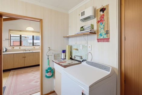 Photo of property in 18 Blaydon Street, Waikaia, 9778