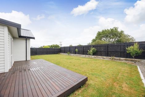 Photo of property in 72 Freedom Drive, Kelvin Grove, Palmerston North, 4414