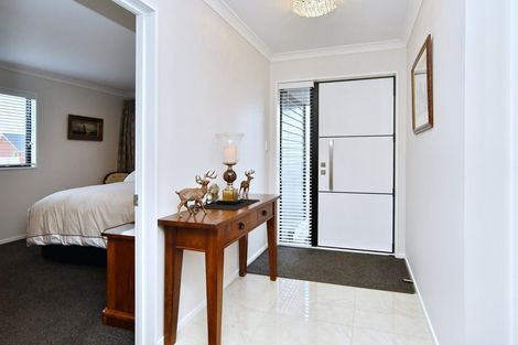 Photo of property in 6 Pembrook Close, Rangiora, 7400