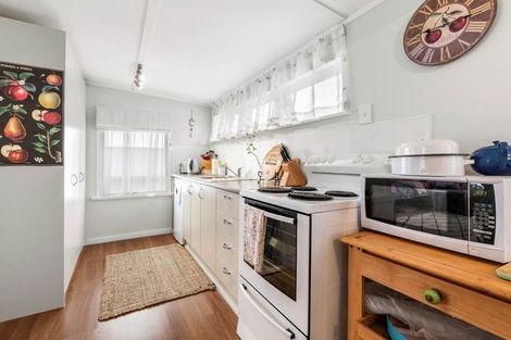 Photo of property in 25 Penton Road, Stanmore Bay, Whangaparaoa, 0932