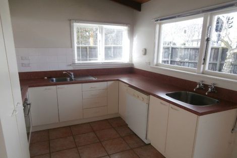 Photo of property in 235 Memorial Avenue, Burnside, Christchurch, 8053