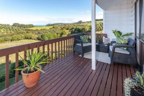 Photo of property in 435 Onemana Drive, Onemana, Whangamata, 3691
