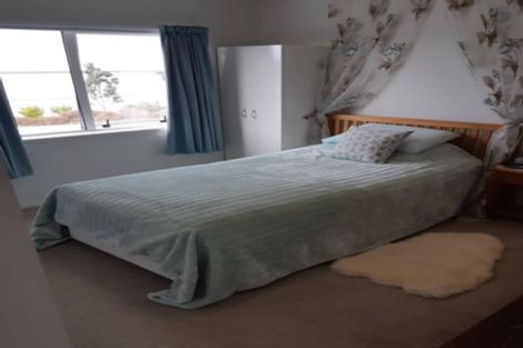 Photo of property in 11 Kamahi Crescent, Papamoa Beach, Papamoa, 3118