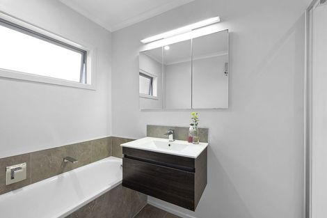 Photo of property in 116 Belt Road, New Plymouth, 4310