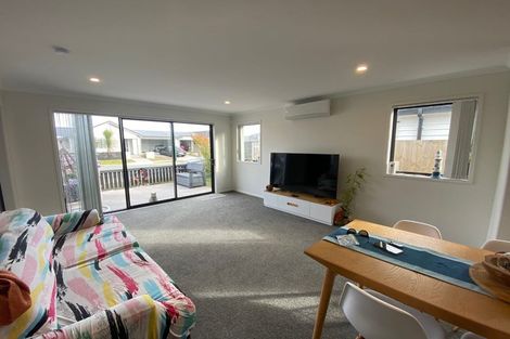 Photo of property in 55 Crown Street, Papamoa, 3118