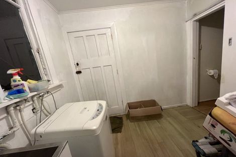 Photo of property in 27 Lyndon Street, Riccarton, Christchurch, 8041