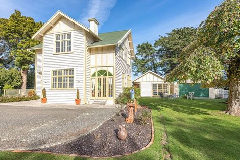 Photo of property in 25 Milne Street, Marton, 4710