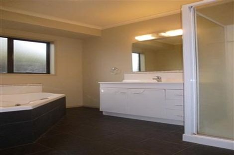 Photo of property in 6 Westminster Place, Rototuna North, Hamilton, 3210