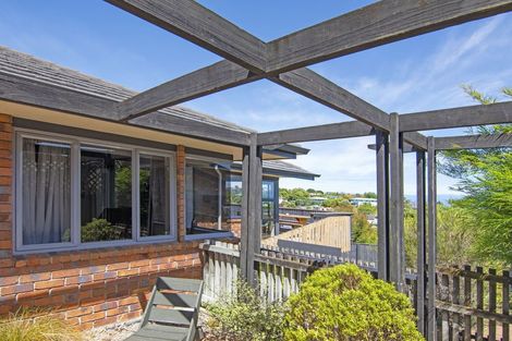 Photo of property in 22 Clovelly Street, Atawhai, Nelson, 7010