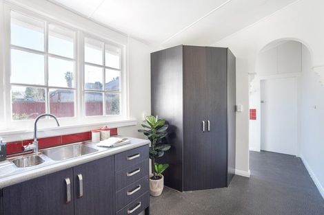 Photo of property in 375 College Street, Hokowhitu, Palmerston North, 4410