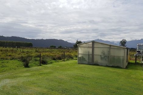 Photo of property in 751 La Fontaine Road, Harihari, 7884