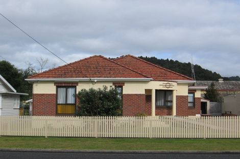 Photo of property in 21 Wallace Street, Regent, Whangarei, 0112