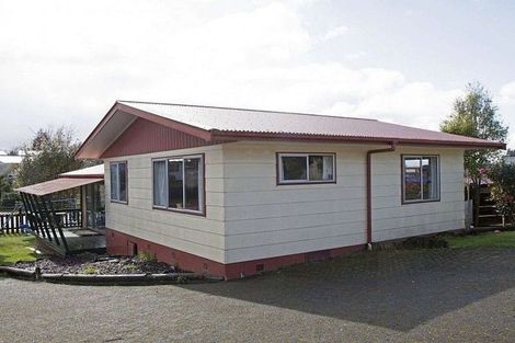 Photo of property in 108 Homedale Street, Pukehangi, Rotorua, 3015