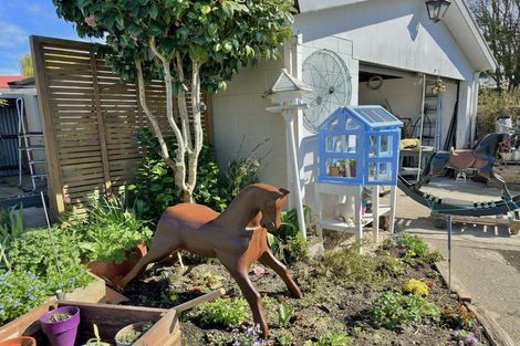 Photo of property in 37 Kinley Street, Rangiora, 7400