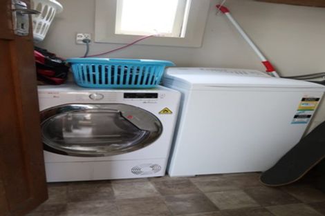 Photo of property in 4 Te Wharepouri Street, Berhampore, Wellington, 6023