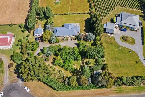 Photo of property in 12 Hawkins Drive, Martinborough, 5711