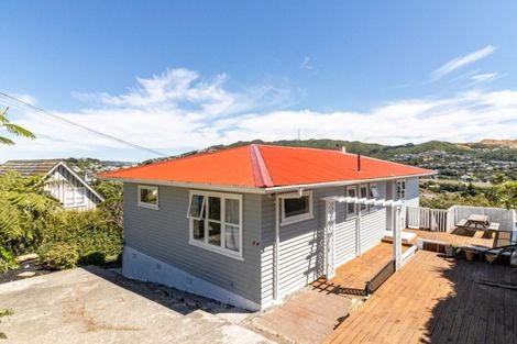 Photo of property in 44 Sheridan Terrace, Johnsonville, Wellington, 6037