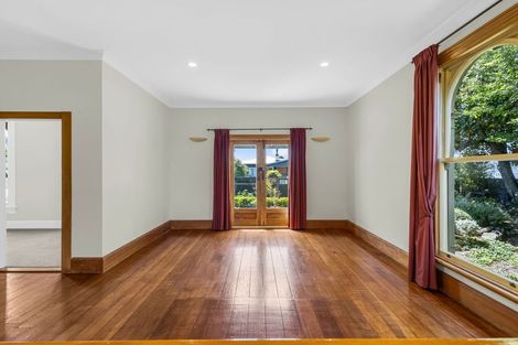 Photo of property in 702 Rodney Street, Saint Leonards, Hastings, 4120