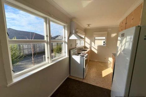 Photo of property in 34 Queenwood Road, Levin, 5510