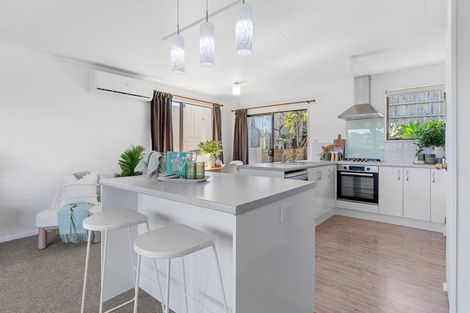 Photo of property in 21a Arawata Avenue, Welcome Bay, Tauranga, 3112