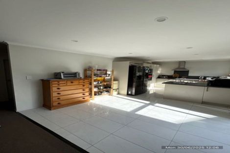 Photo of property in 13 Karetai Crescent, Favona, Auckland, 2024