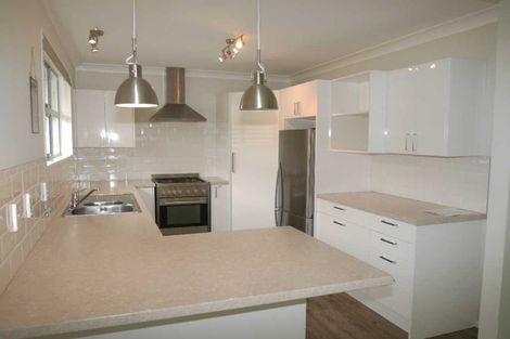 Photo of property in 59 Alexander Road, Raumati Beach, Paraparaumu, 5032