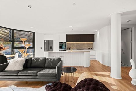 Photo of property in 1/33 Kilmore Street, Christchurch Central, Christchurch, 8013