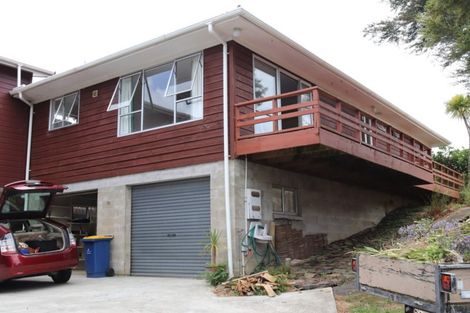 Photo of property in 70 Millbrook Road, Henderson, Auckland, 0612