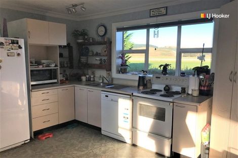 Photo of property in 695 Centre Road, Momona, Outram, 9073