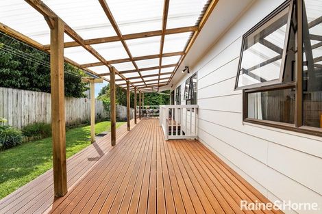 Photo of property in 2/35 Topliss Drive, Northcross, Auckland, 0632